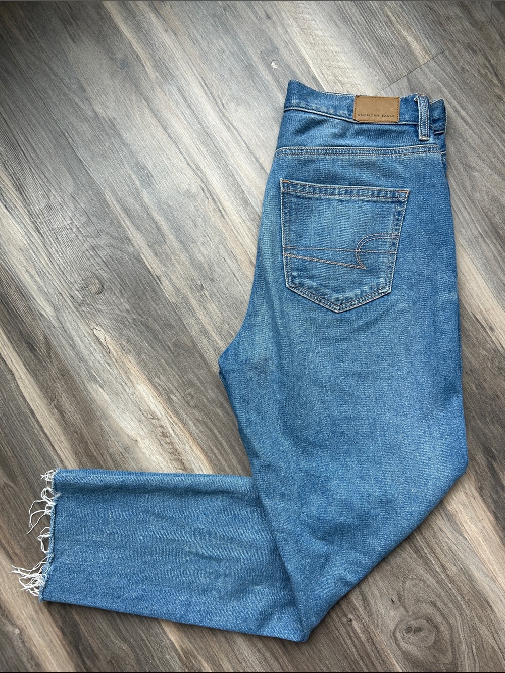 American Eagle Mom Jean - Picture 8 of 8